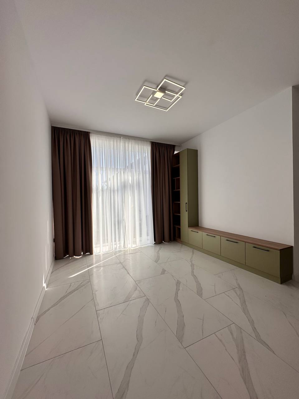 Miniatură 10